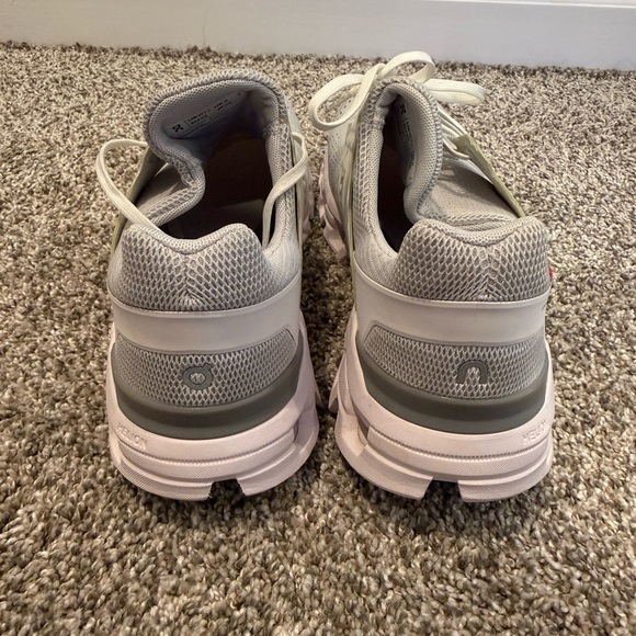 On Running Women's Gray Running Shoes - Picture 3 of 6